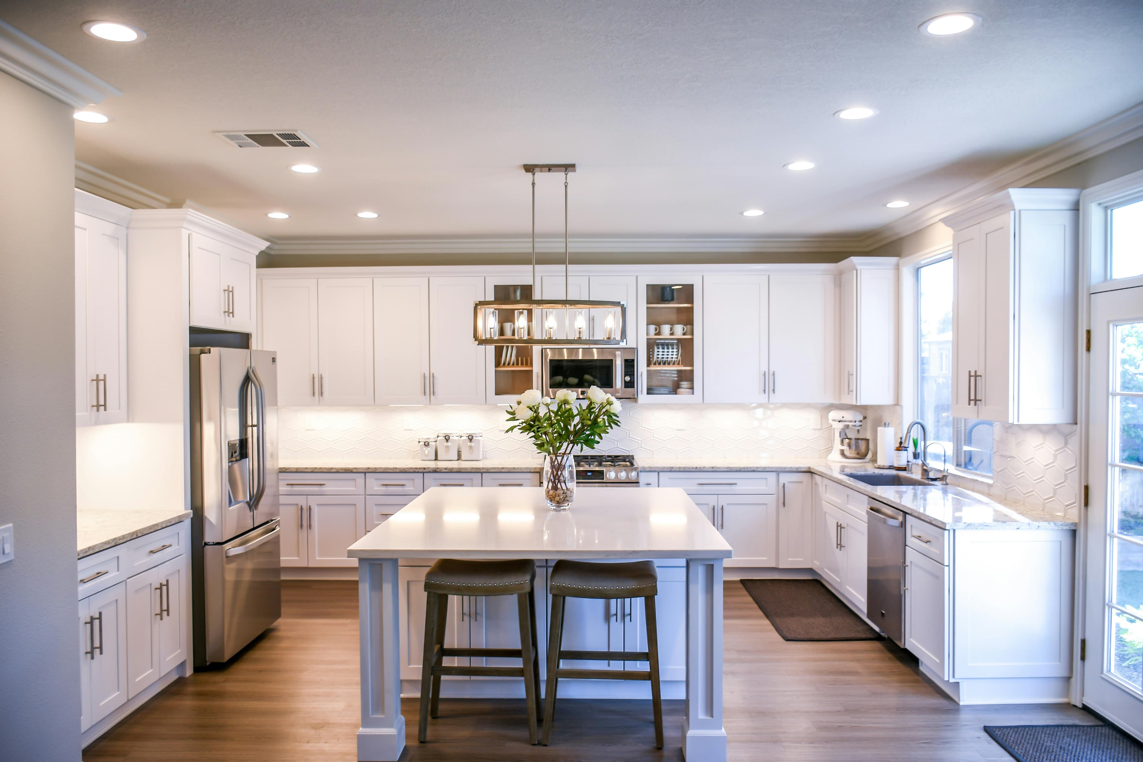 Deep Cleaning vs Regular Cleaning: What's the Difference?